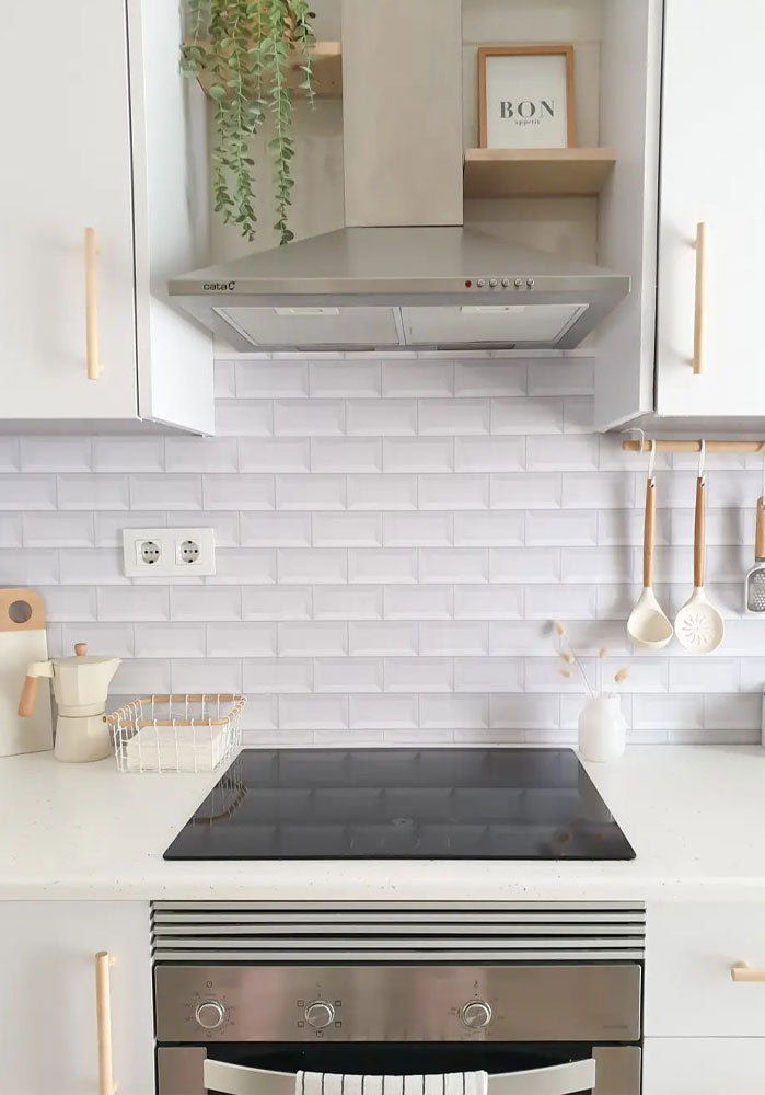 Weißer Fliesenkleber 56x226 und 56x106