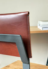 Stuhl aus Eichenholz, Eisen und Leder