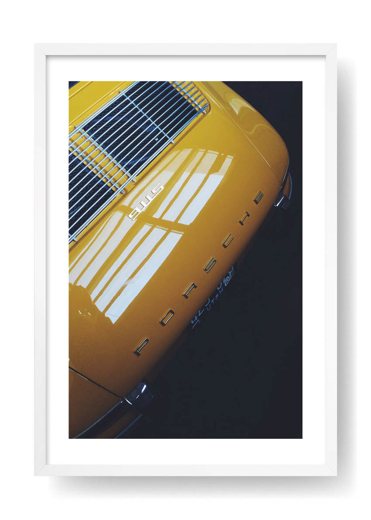 Porsche classica gialla