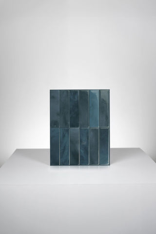 Vertical Tiles (Azul Oscuro) - 10 Baldosas Adhesivas 3D